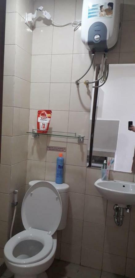 Vida View Apartement, Tower Asthon Unit 20 P Makassar Exterior photo